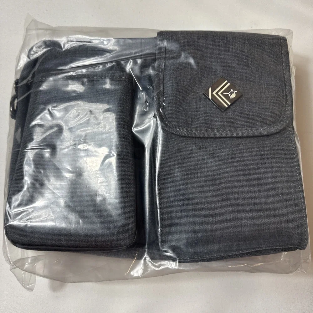 KangaLife nylon traveler